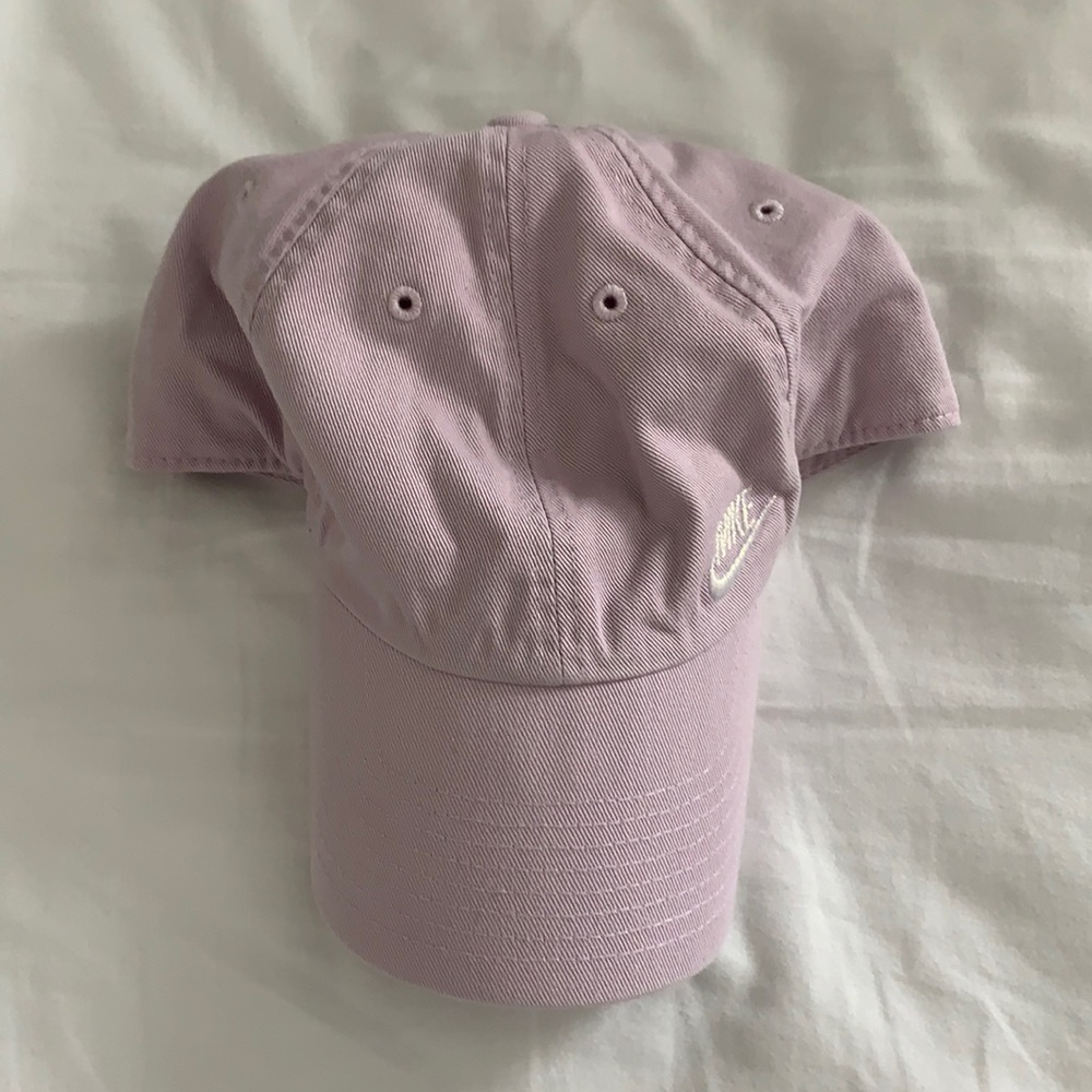 Lavender Nike Women’s Hat